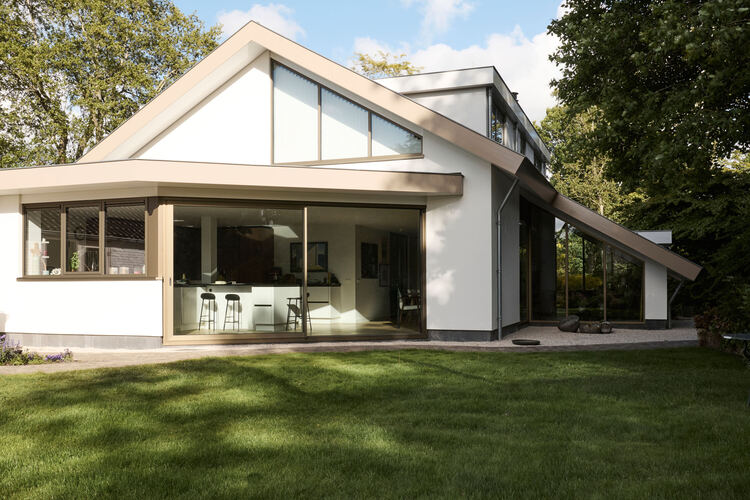 De metamorfose van een woonhuis in Schoorl